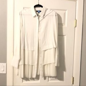Banana republic collared shirt with pleats